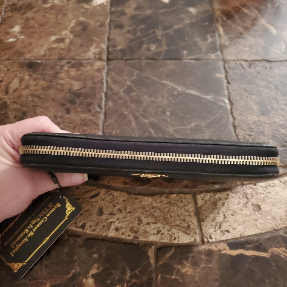 Prada Black Large Saffiano Leather Zippy Wallet - Picture 5 of 12